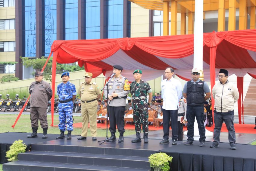 Polda Riau Gelar Apel Pergeseran Pasukan PAM TPS di 12 Kabupaten Kota