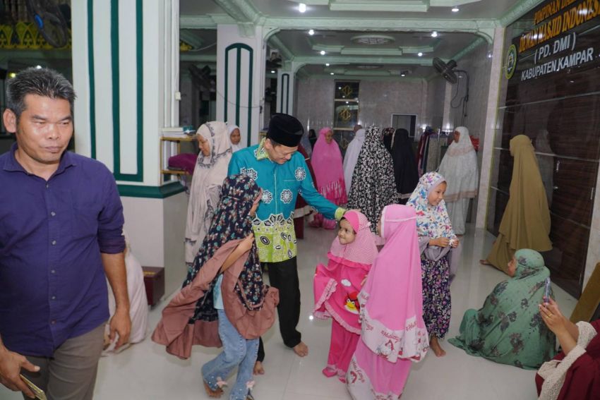 Menyambut Bulan Suci Ramadhan, Masyarakat Salo Timur Silahturahmi Dengan Pj Bupati Kampar