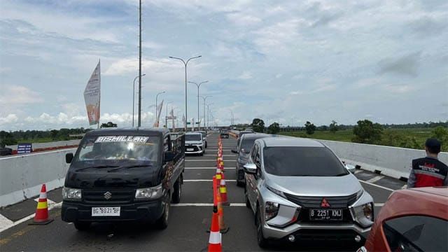 Memasuki H+4 Arus Balik Lebaran Tahun 2024, Sebanyak 33.565 Kendaraan Lintasi Tiga Ruas Jalan Tol di Riau