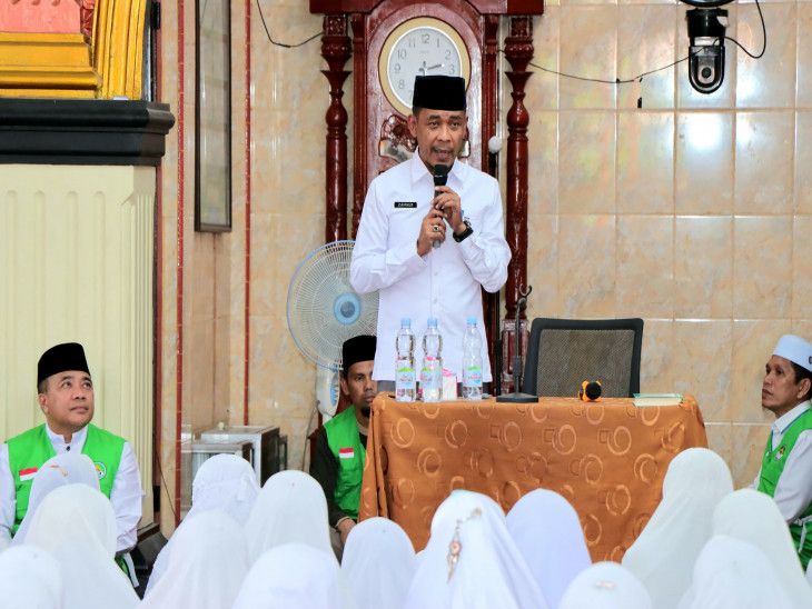 Wakili Pj Bupati Kampar, Zamhur,ST Hadiri Taklim Gabungan ke-21 dan Halal Bihalal Forsimat Kecamatan Bangkinang Kota