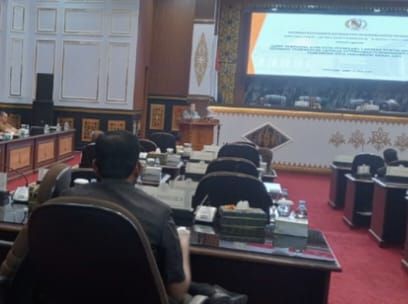 Paripurna Laporan Pansus LKPj 2023, DPRD Sampaikan Kinerja OPD Pemerintah Kota Pekanbaru