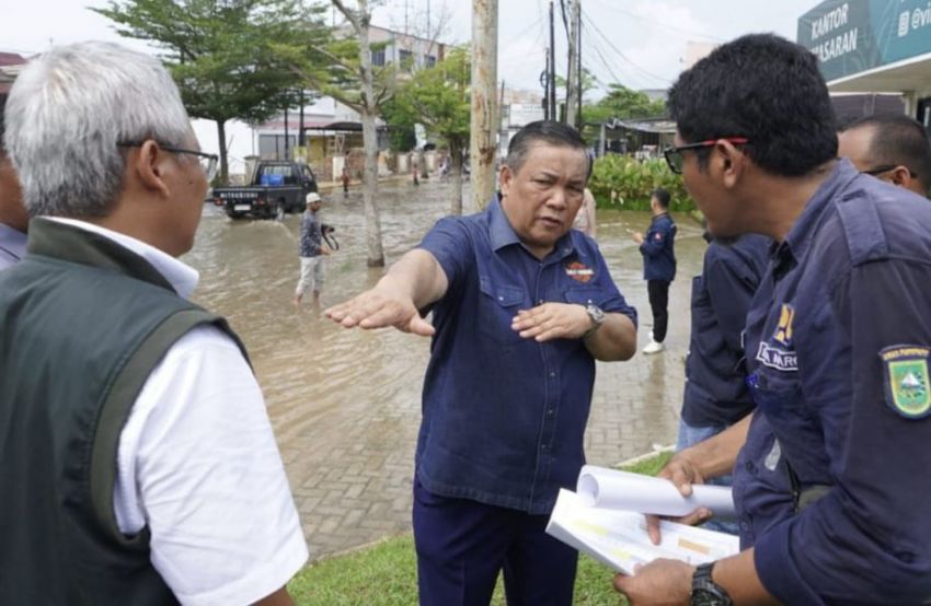 Pentingnya Infrastruktur Jalan, Pj Gubernur Riau SF Hariyanto Siap Bantu Pemerintah Kota Pekanbaru Lakukan Perbaikan