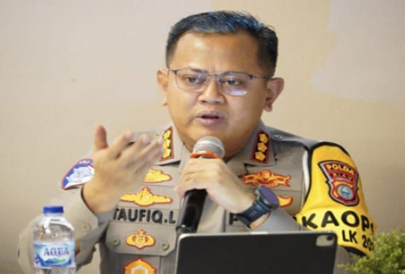 Dalam Rangka Pengamanan dan Pengawalan Pilkada Riau 2024, Ditlantas Polda Riau Aktif Lakukan Sosialisasi dan Edukasi Kepada Masyarakat