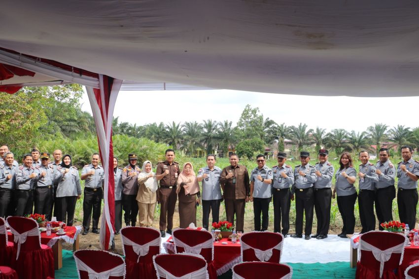 Tanam 100 Bibit Durian Musang King, Lapas Bangkinang Jadi Pilot Project Ketahanan Pangan Kemenkumham