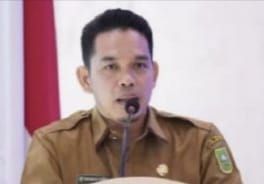 Terkait Laporan Penahanan Ijazah Siswa, Kadisdik Riau Minta Sekolah Sampaikan Data Siswa yang Belum Ambil Ijazah