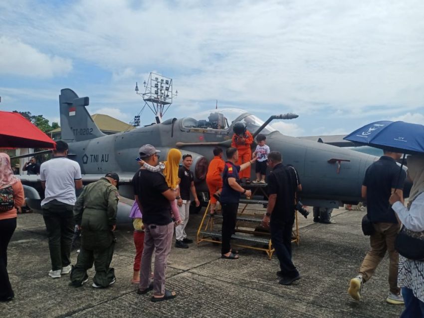 Lanud Roesmin Nurjadin Gelar Open Base F-16 dan Hawk 100/200