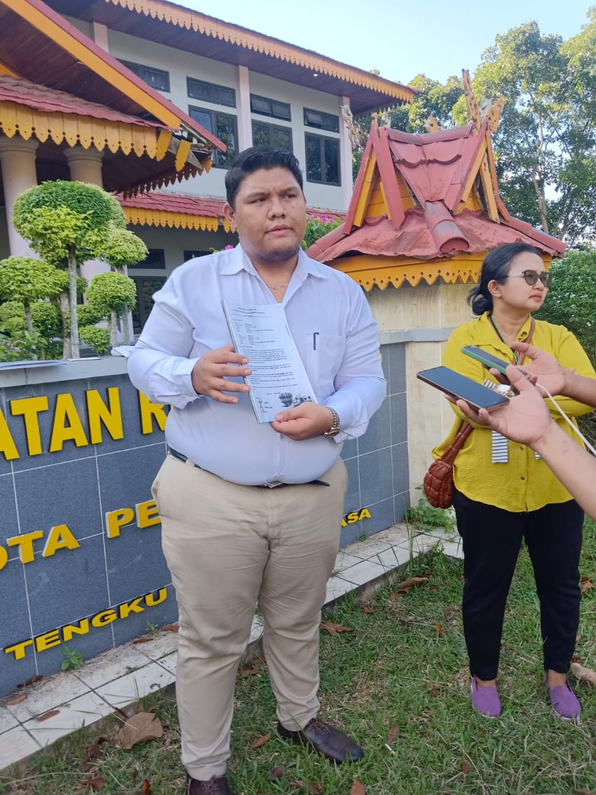 Terkait Pengeluaran SKT Oknum Lurah Agrowisata, Rapat Mediasi Tidak Menemukan Kemufakatan, Ahli Waris Desriana Pardede Akan Tempuh Jalur Hukum