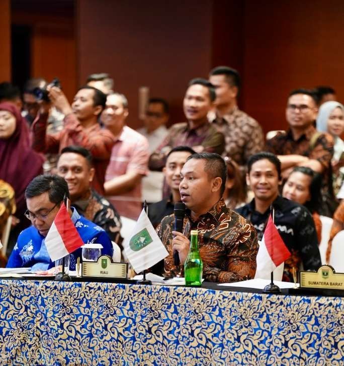 Gubernur Riau Abdul Wahid Gelorakan Semangat Musyawarah Mufakat di Munas VII APPSI 2025