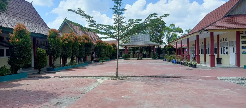 Nuansa Asri dan Disiplin SMA Negeri 13 Pekanbaru Lahirkan Siswa Berprestasi