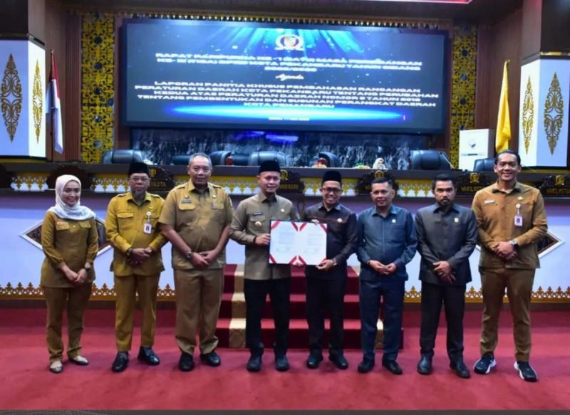 DPRD Kota Pekanbaru Gelar Paripurna Pengesahan Perubahan Perda Perangkat Daerah