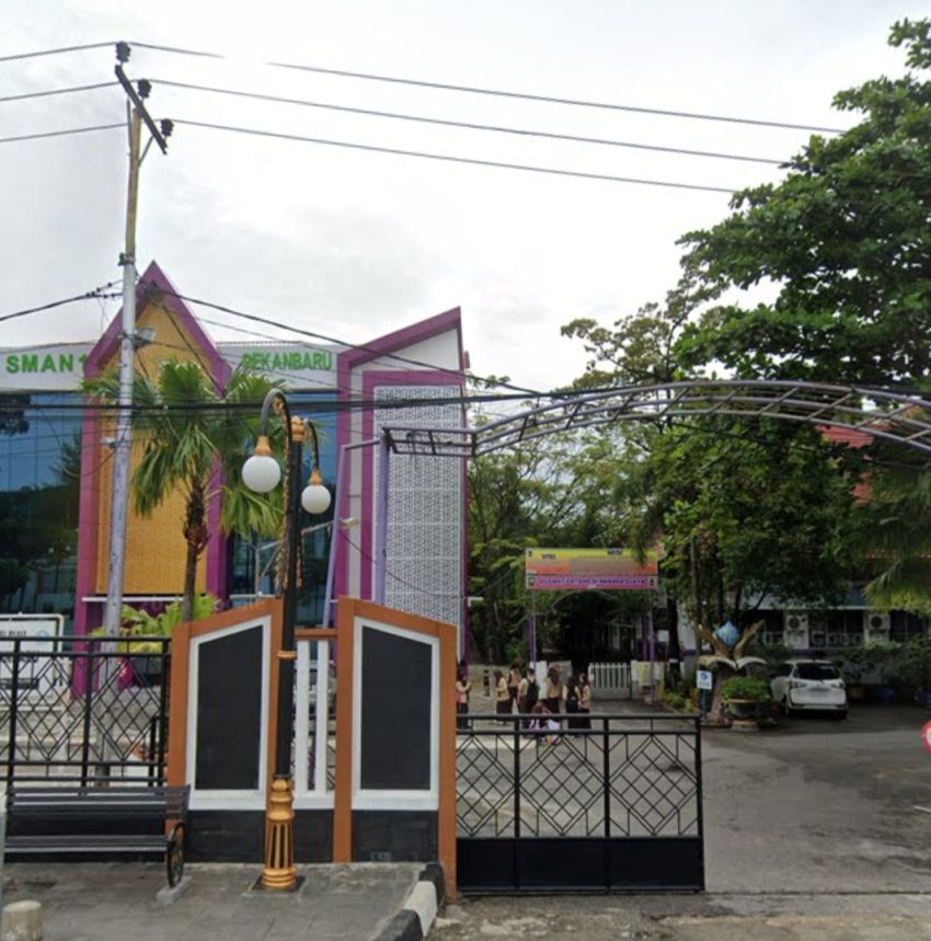 SMA Negeri 1 Pekanbaru Lakukan Pungutan Berkedok Iuran